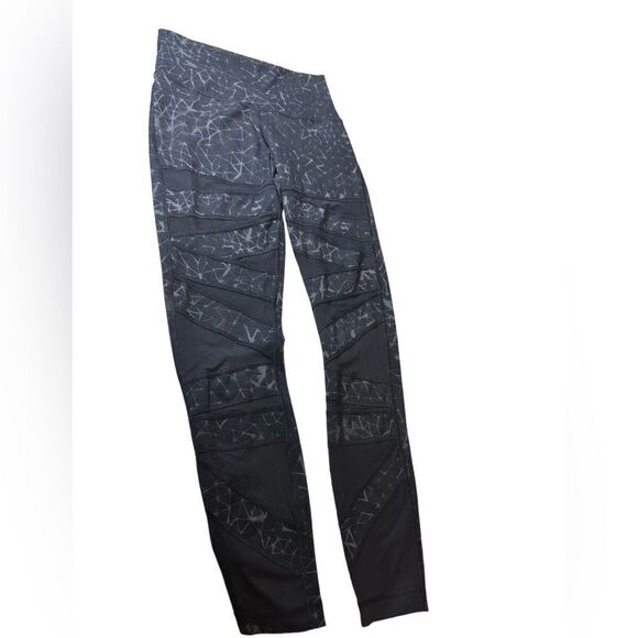 Lululemon High Times Pant Full-On Luon (Mesh) Size 2 - Picture 3 of 6
